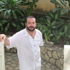 Meet your Posher, Charles